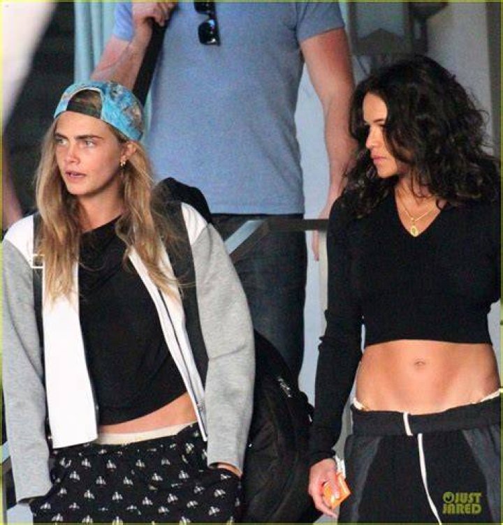 Cara Delevingne and Michelle Rodriguez seen kissing in Florida Mirror