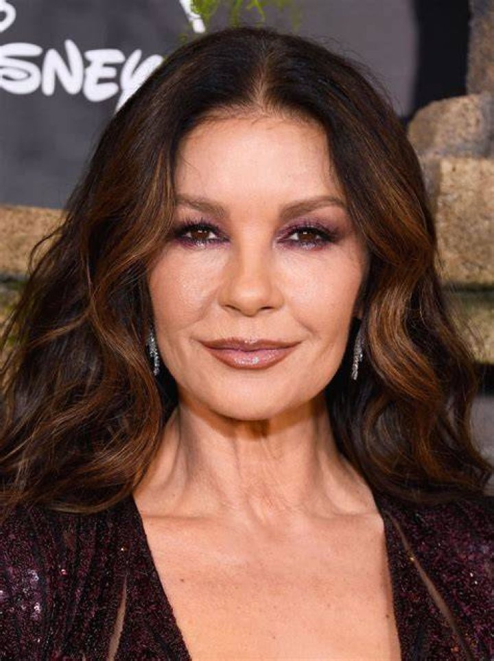 Catherine ZetaJones Age, Bio, Birthday, Family, Net Worth National