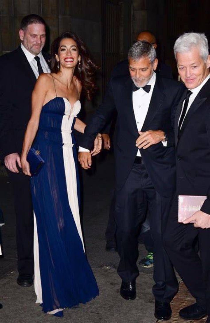 Clooney&rsquo;s wife Amal juggles twins after UN awards gala Photos