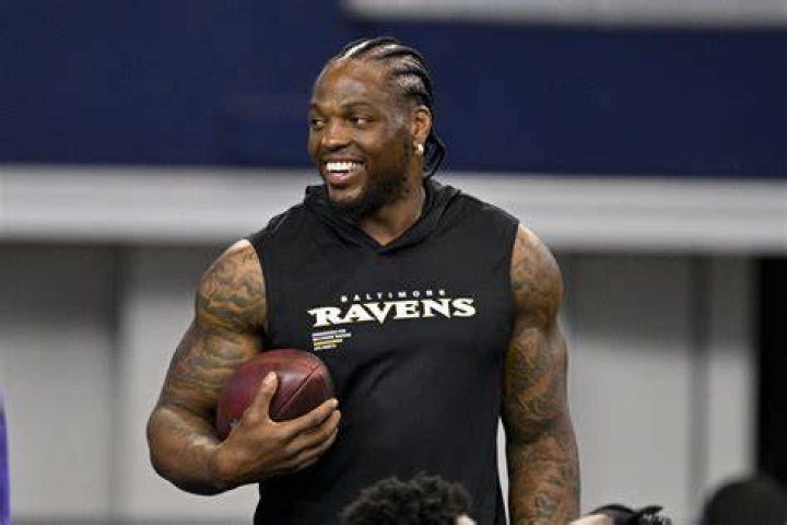 Derrick Henry Height, Weight, Family, Girlfriend, Education, Biography