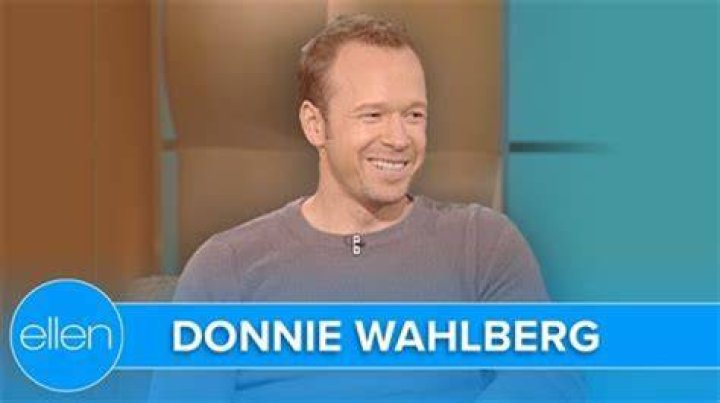 Did Donnie Wahlberg serve in the military?