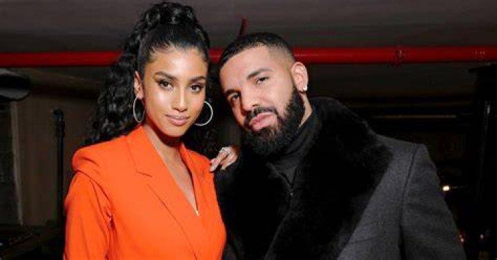 Drake and Imaan Hammam Look 'So Cute Together' at NYFW Dinner