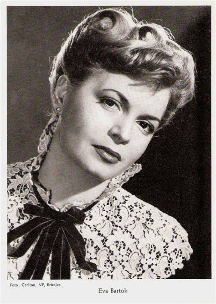 Eva Bartok German collectors card. Photo Carlton, NF, Br&uuml;&hellip; Flickr