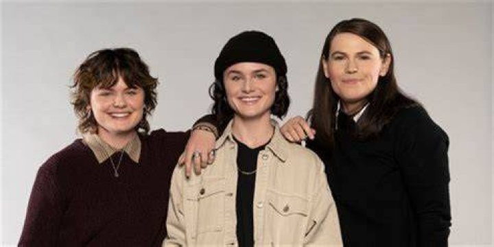 Exploring The Life And Relationship Of Clea DuVall
