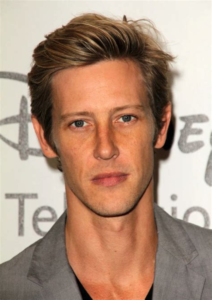 Gabriel Mann: The Hollywood Heartthrob