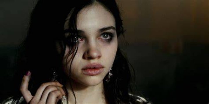India Eisley — The Movie Database (TMDB)