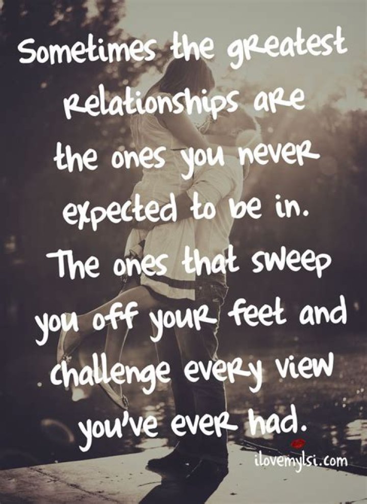 Inspirational Love Quotes To Her 25 SHORT ROMANTIC LOVE QUOTES TO