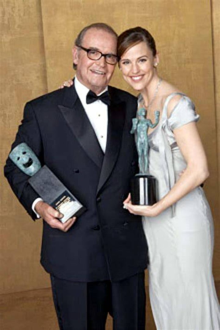 Is Jennifer Garner Related To James Garner?