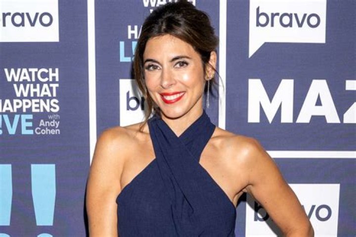 JamieLynn Sigler in Workout 09/16/2019 &bull; CelebMafia