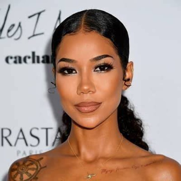 Jhene Aiko Biography