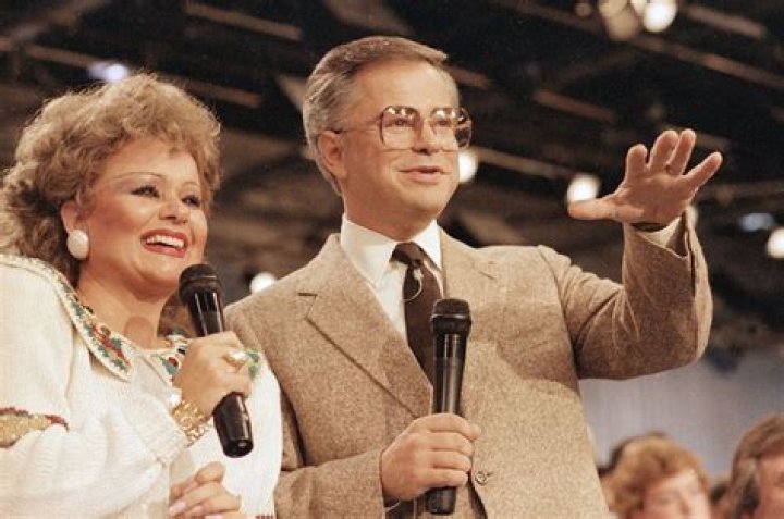 Jim Bakker's net worth, age, children, wife, theme park, prison
