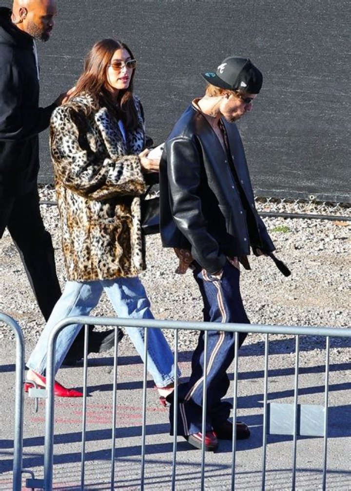 Justin Bieber arrives at the American Music Awards at the Microsoft