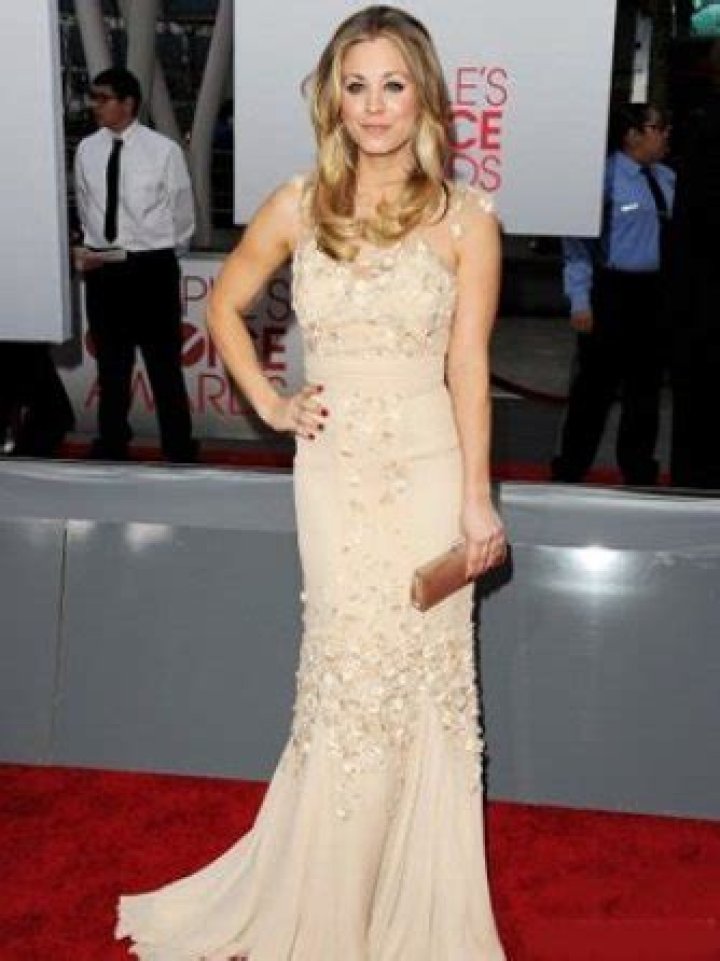 Kaley Cuoco Height and Weight Measurements