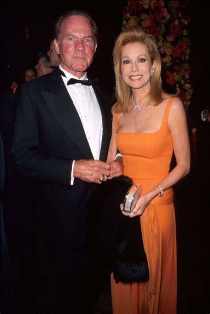 Kathie Lee Gifford and Late Husband Frank Gifford's Marriage Timeline
