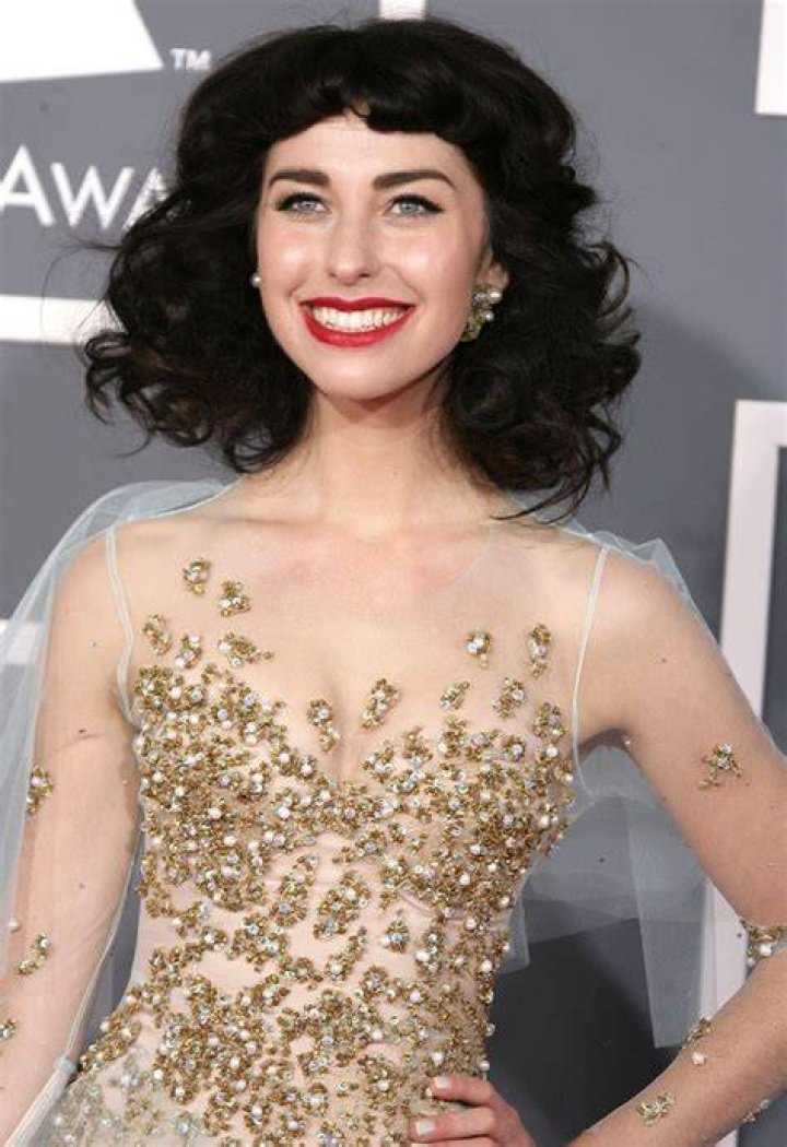 Kimbra Picture 16 55th Annual GRAMMY Awards Arrivals