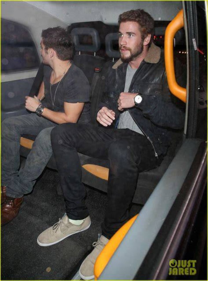 Liam Hemsworth Reunites With Brother Chris In London HuffPost