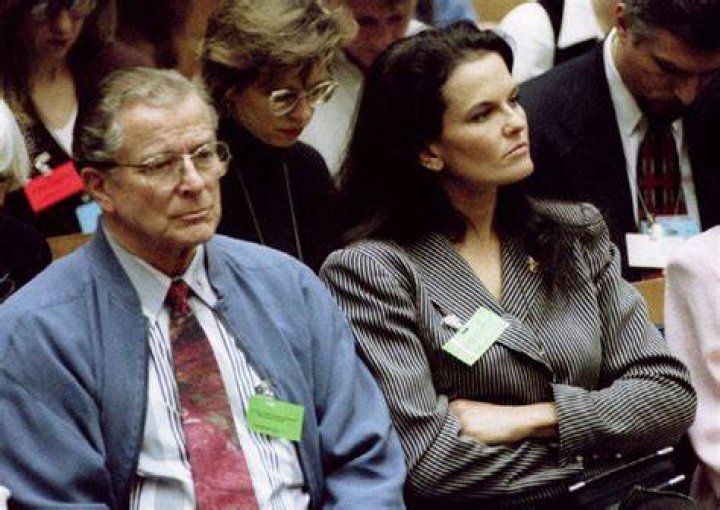 Louis H. Brown Jr., at 90; Nicole Simpson&rsquo;s father The Boston Globe