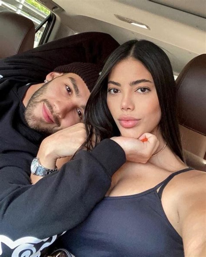 Manuel Turizo Girlfriend Latest In Bollywood News