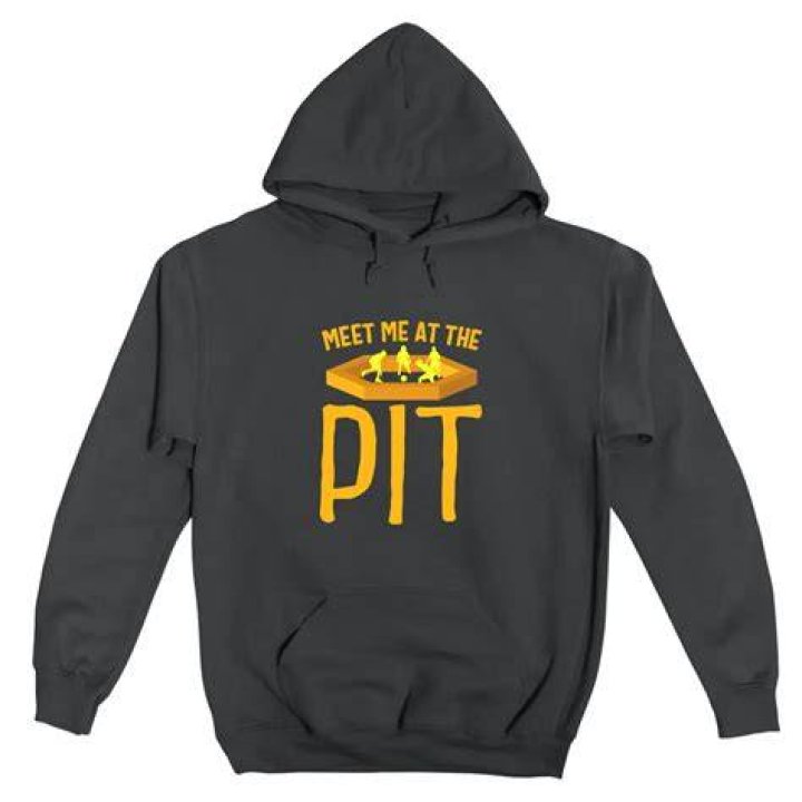 Meet The Women of Pit Bull and Parolees DNews Discovery