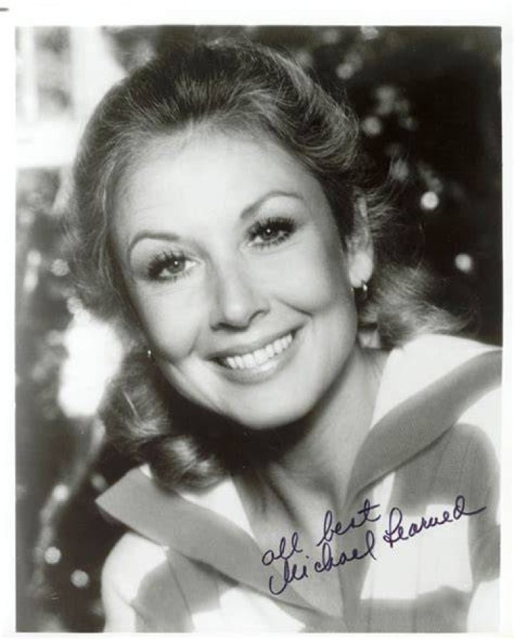 Michael Learned Movies & Autographed Portraits Through The Decades