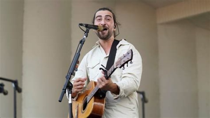 Noah Kahan Returns with Thoughtful Album &lsquo;I Was / I Am&rsquo; The Heights