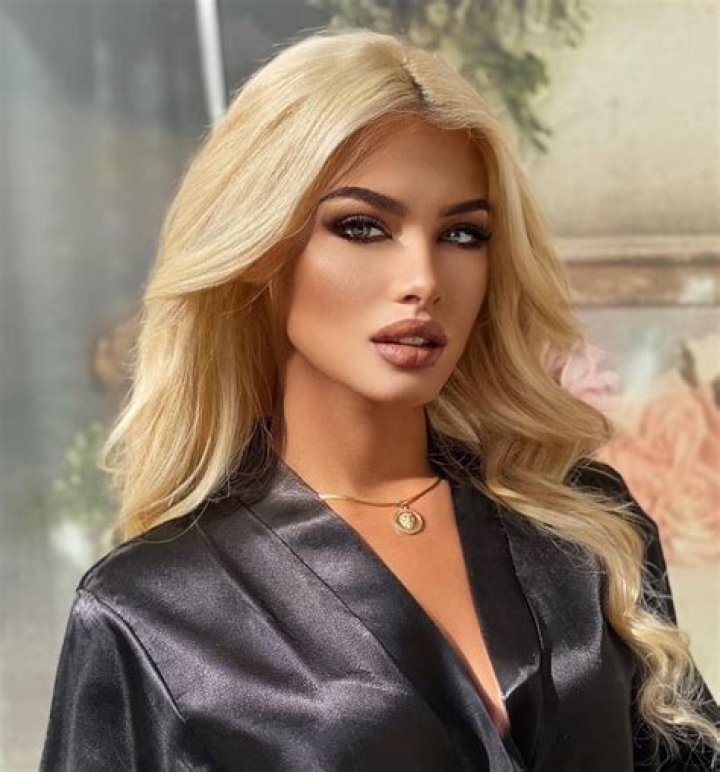 Picture of Amina Shena