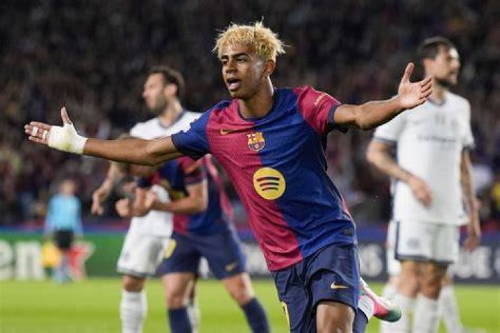Qui&eacute;n es Lamine Yamal, la joya de Barcelona de 15 a&ntilde;os que podr&iacute;a ser