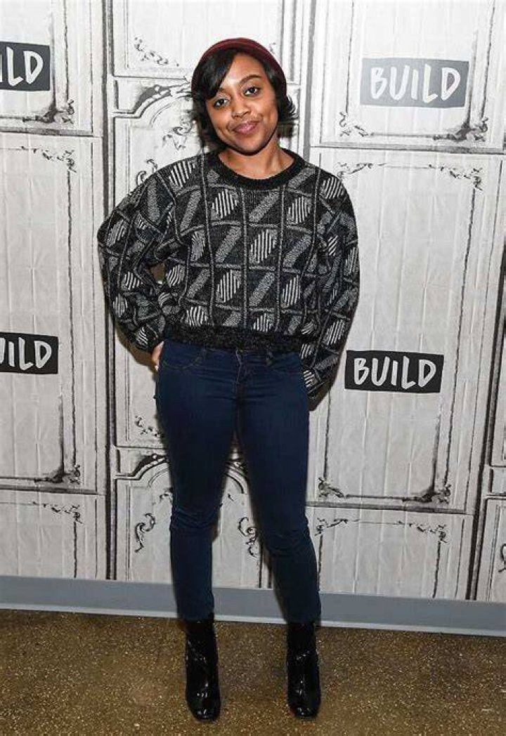 Quinta Brunson Height Short Stature, Tall Achievements