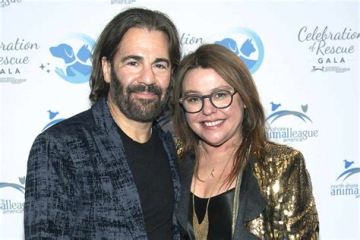 Rachael Ray&rsquo;s Net Worth, Husband, Cookbooks, & Career Celeb Tattler