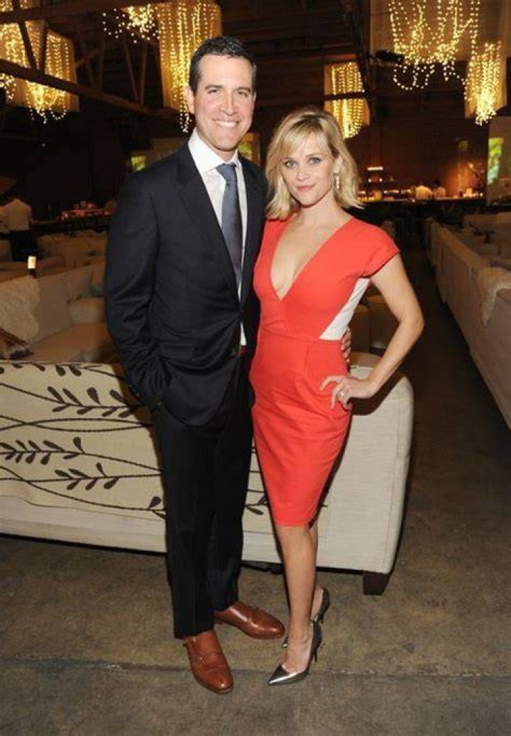 Reese Witherspoon Talks Marriage, Motherhood and Friendship Closer Weekly