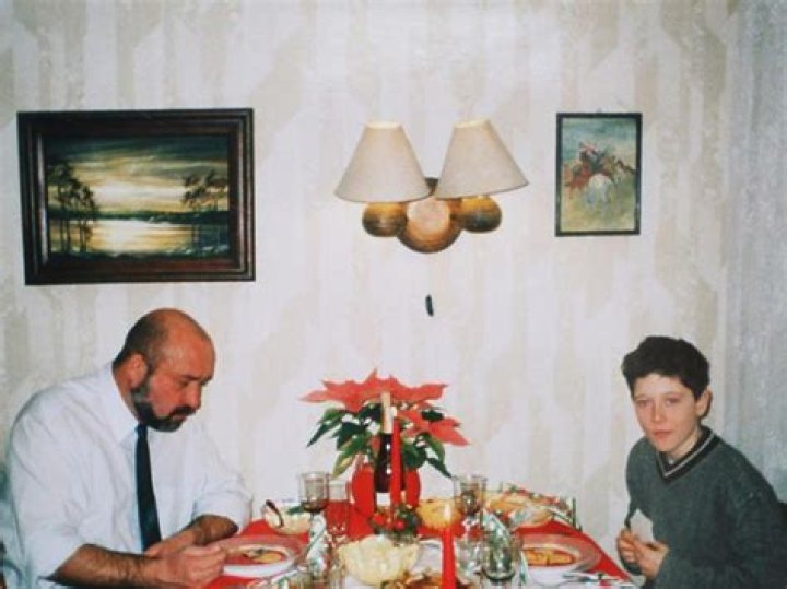 Robert Lewandowski with his father Krzysztof (1990s) r/poland