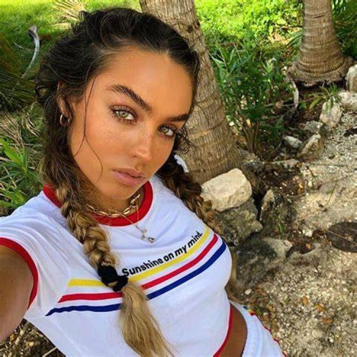 Sommer Ray Wikipedia Age, Net Worth, Height