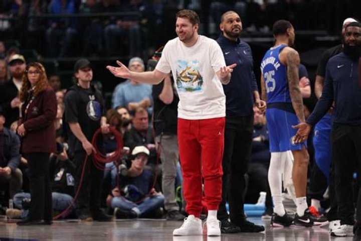 Sports World Reacts To The Jimmy Butler Punishment News The Spun