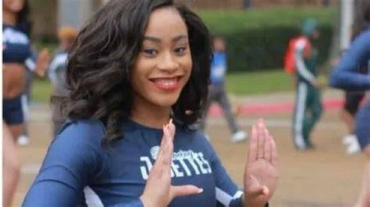 Who is Joy Gentry, Girlfriend of Josh Jacobs? His Parents, Family