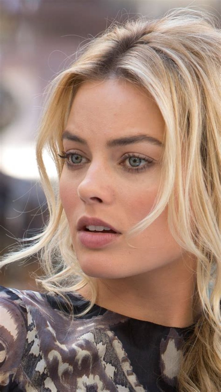 Who Is Margot Robbie's Husband? Meet Tom Ackerley POPSUGAR Celebrity