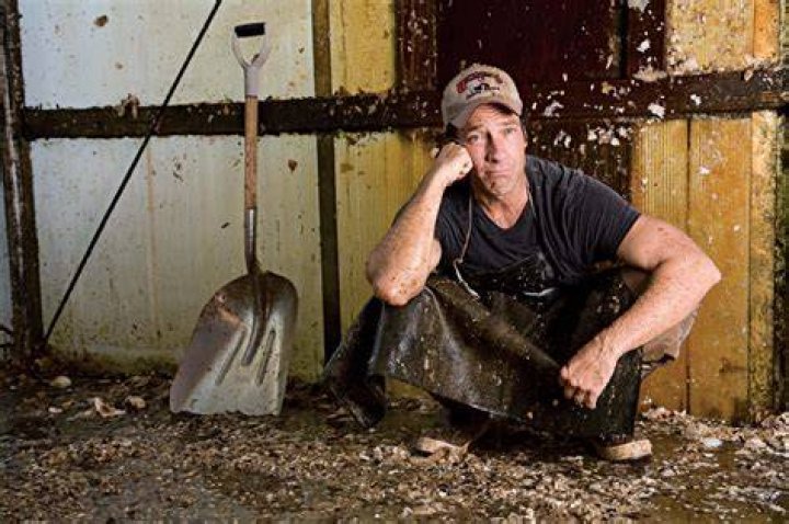 Why Mike Rowe From Dirty Jobs Is Now Being Cancelled